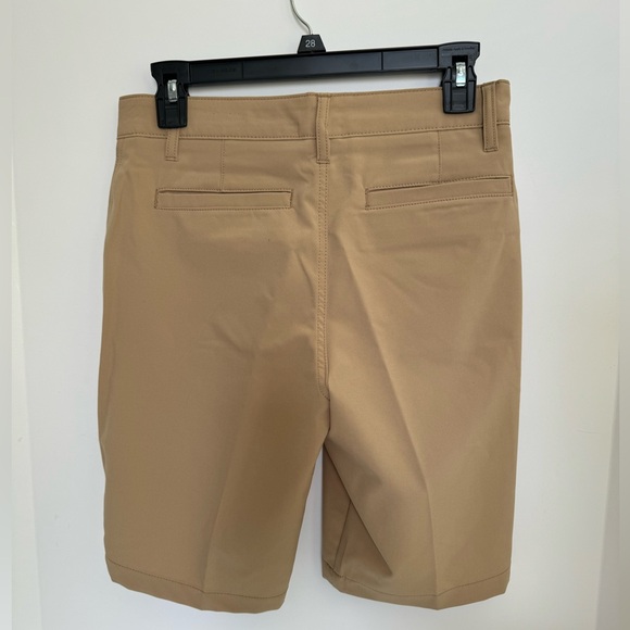 NWOT Hurley Dress Golf Chino Walking Shorts, Size 28 - Picture 3 of 5